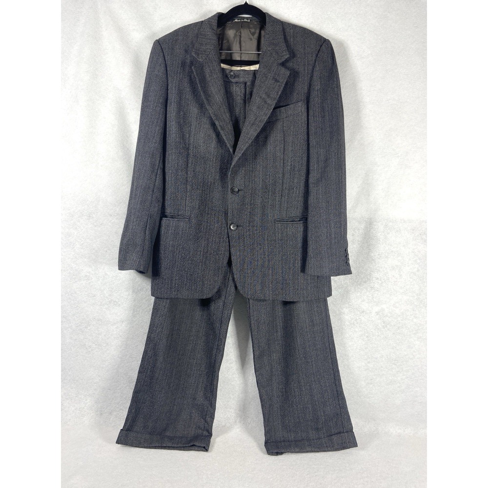 Vintage Valentino Uomo Suit Mens 40R Gray 100% Wool Italy Made Old Money
